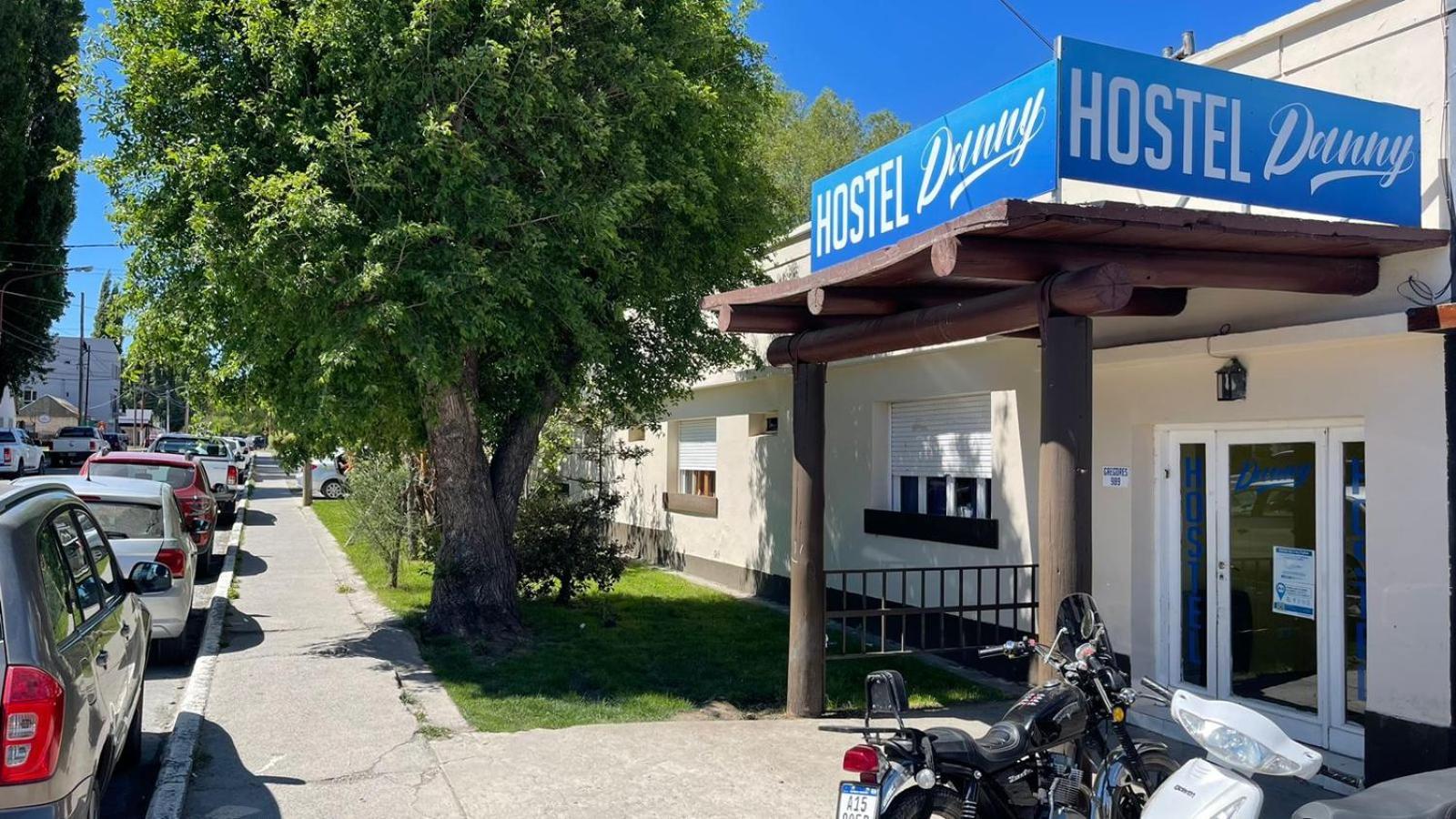 Hostel Danny El Calafate Exterior foto